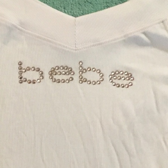 bebe Tops - Bebe Graphic Top bebe Tops - Bebe Graphic Top
