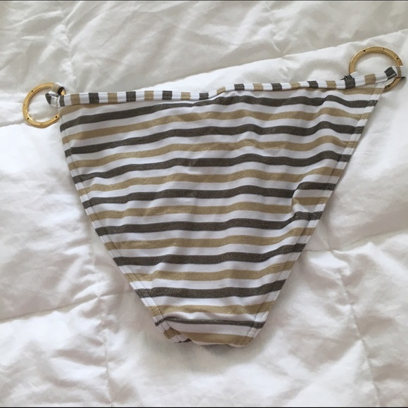 Bikini bottom size medium - Picture 2 of 2