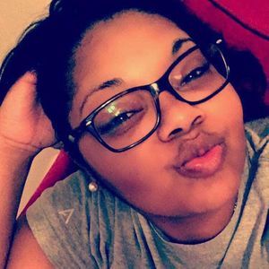 Meet your Posher, Jamela