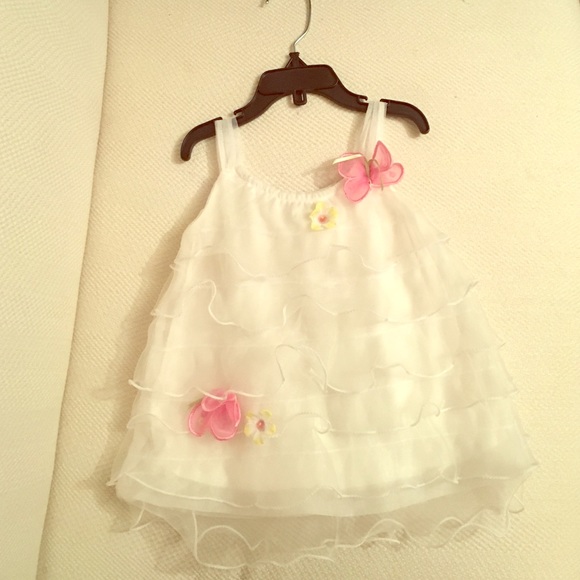 Beautiful Cach Cach Multi Layered Ruffle Dress.