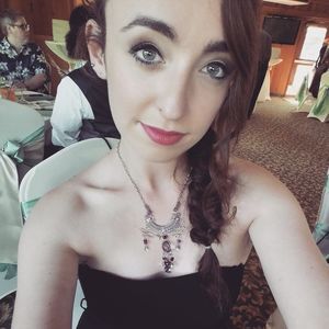 Meet your Posher, Taryn