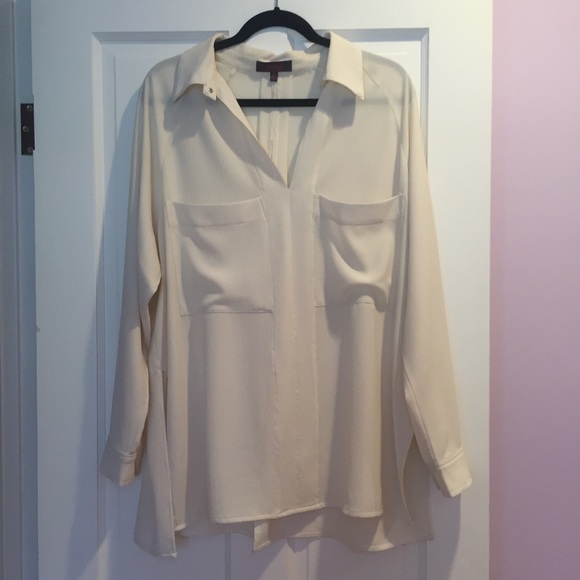 Creme color dressy top back n sides open