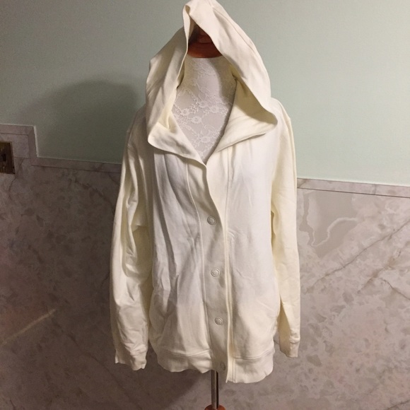 Cream Colored Snap Up Hoodie XL