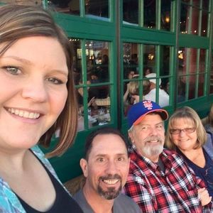 Meet your Posher, Melissa