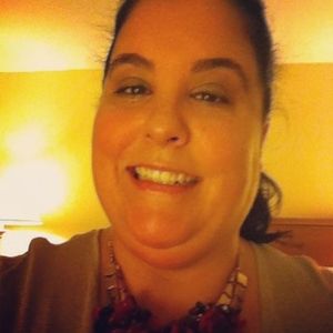Meet your Posher, Stacie