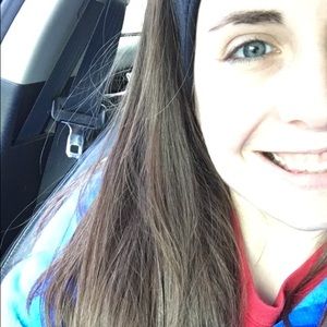 Meet your Posher, Stephanie