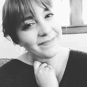 Meet your Posher, Abigail