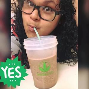 Meet your Posher, Kasandra