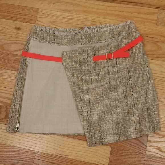 Space style concept multimedia skirt- sz 40 euro