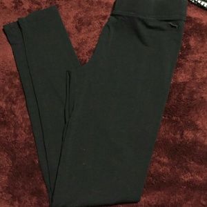 2 pair vs PINK leggings