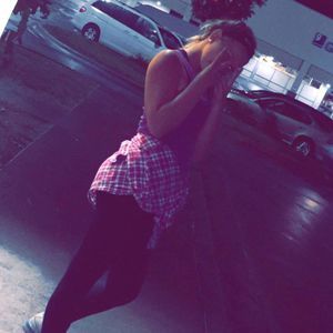 Meet your Posher, Alexandrea