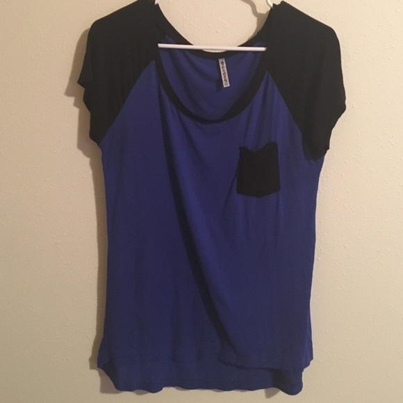 Blue and Black T Shirt XL