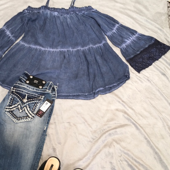 🎉 HP Style Icons🎉 💕Boho Beauty Lace Tunic💕 - Picture 3 of 4