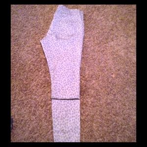 Old navy gray leopard "rockstar" skinny jeans