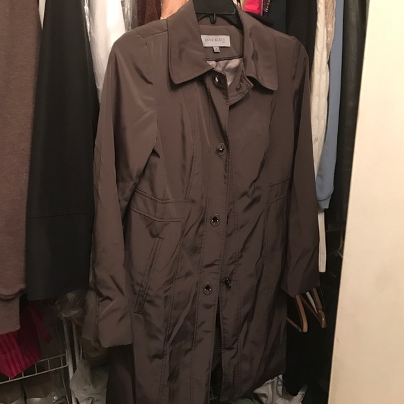 Anne Klein lined coat