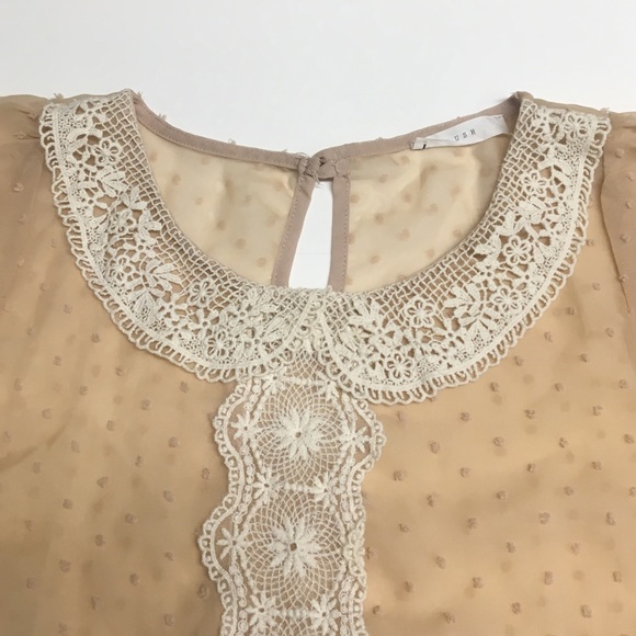 Lush beige top - Picture 2 of 4