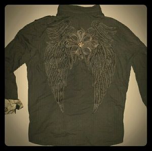 Long sleeved button up collard shirt