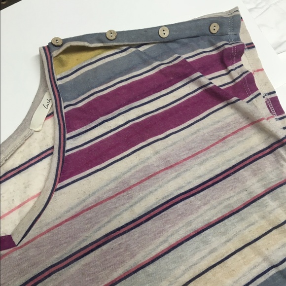 Lush brand top - Picture 2 of 3