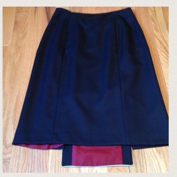 Omorika NY black skirt - Picture 3 of 4