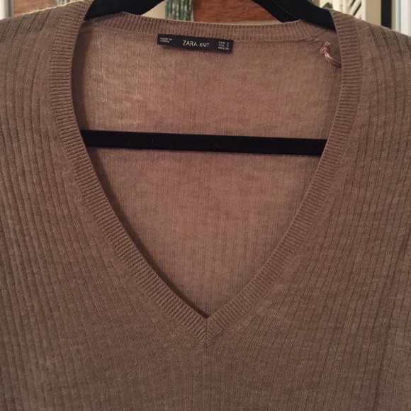 🍁🍂 Zara ribbed v-neck sweater size small 🍁🍂 - Picture 4 of 6