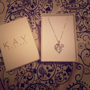 Kay Jewelers Heart shaped necklace new*