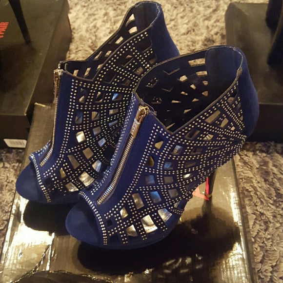 Blue peep toe heels - Picture 2 of 3