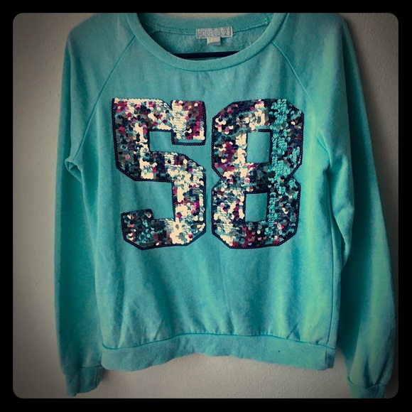 ⭐️Forever 21 Sweatshirt⭐️