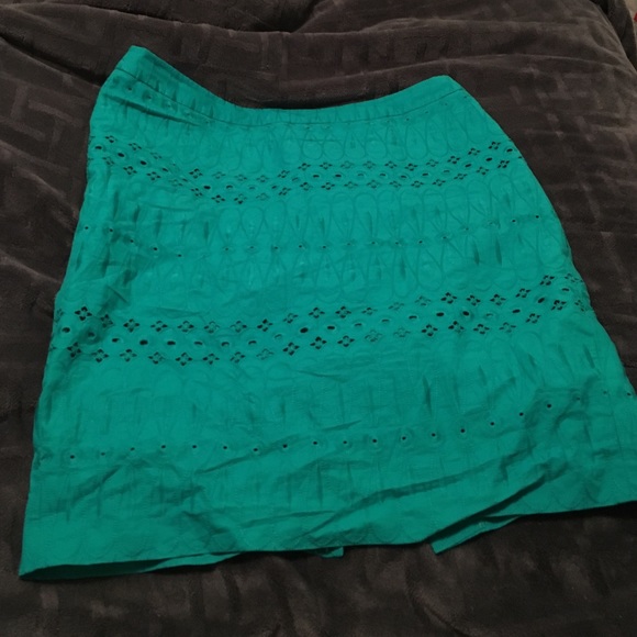 EUC 14 pencil skirt from LOFT