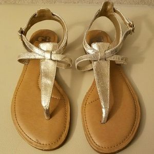 Gianni Bini gold metallic sandals