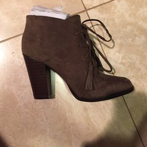 Brand new faux suede healed booties