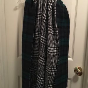 Large double print blanket scarf