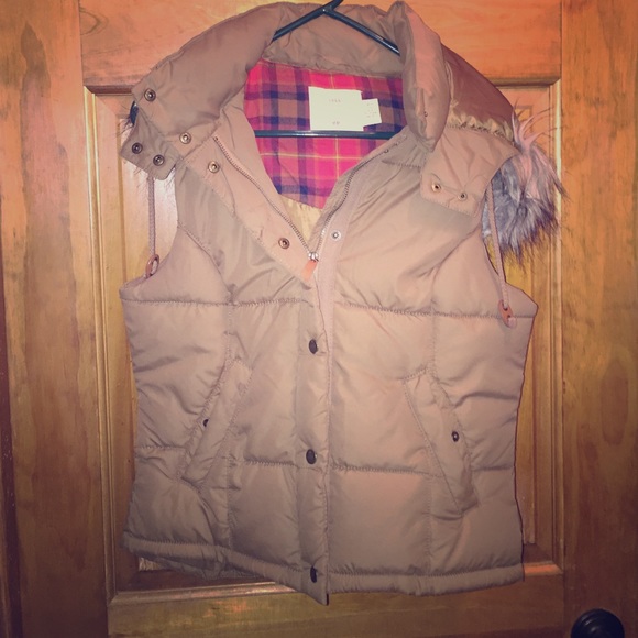 H&M fur hood puffer vest