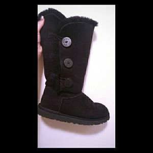 Button up black uggs