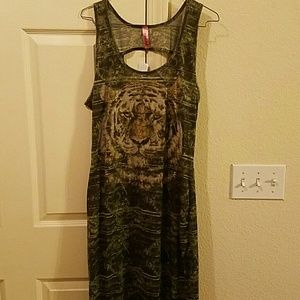 Long tiger dress