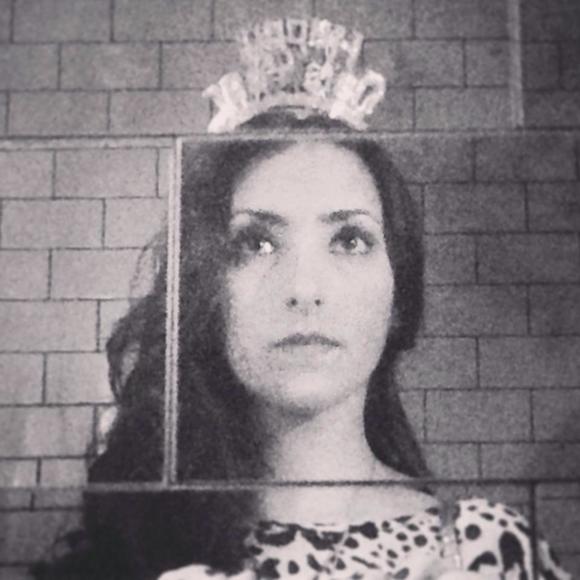 Meet your Posher, Leyla