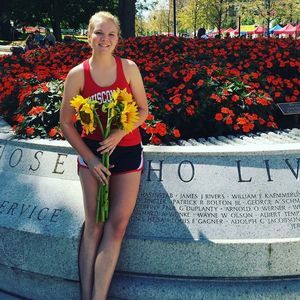 Meet your Posher, Alyssa