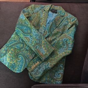 Beautiful printed blazer✨