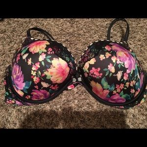 Victoria's Secret bra