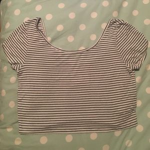 Striped black and white cropped shirt