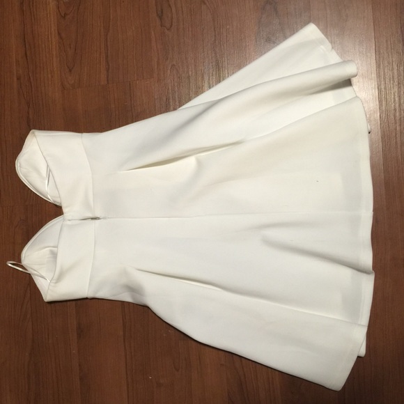 Tobi Scarlet white dress - Picture 2 of 3