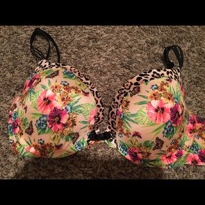 Victoria's Secret bra