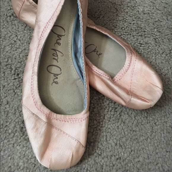 TOMS pink ballet flats