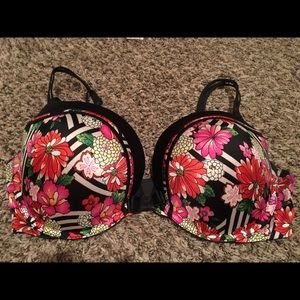 Victoria's Secret bra