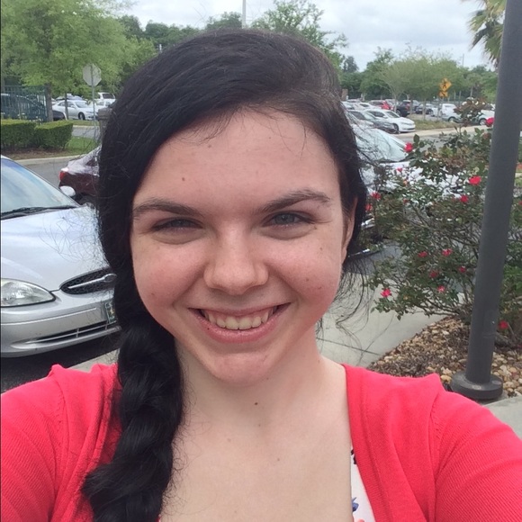 Meet Your Posher - Picture 2 of 2