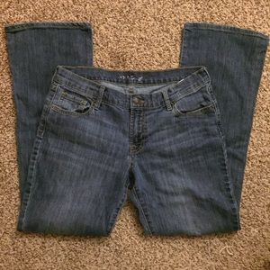 LAST CHANCE! Old Navy Flirt Bootcut Jeans