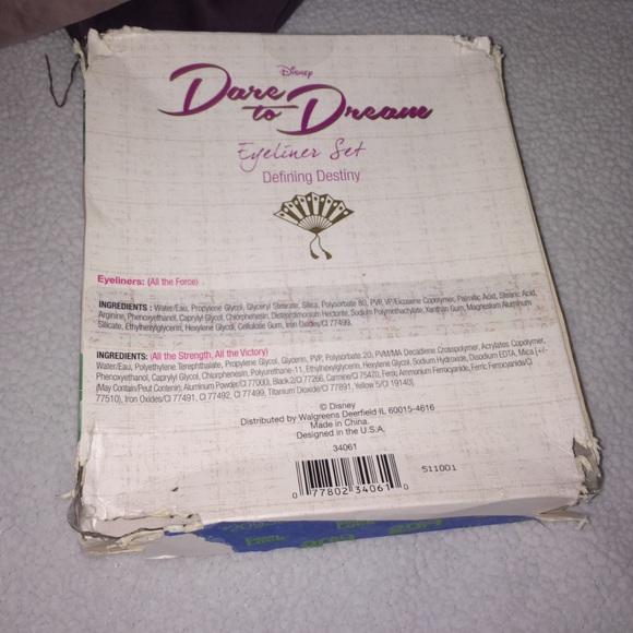 Mulan Disney eyeliner never been used - Picture 2 of 2