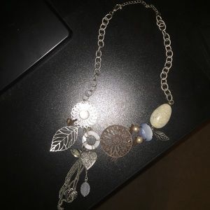 Fashion necklace