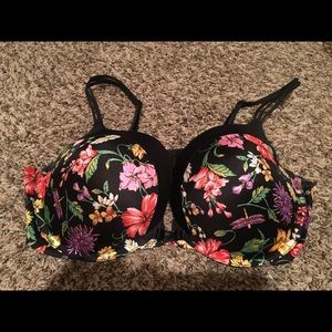 Victoria's Secret bra