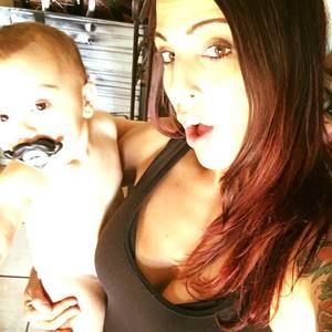 Meet your Posher, Angela