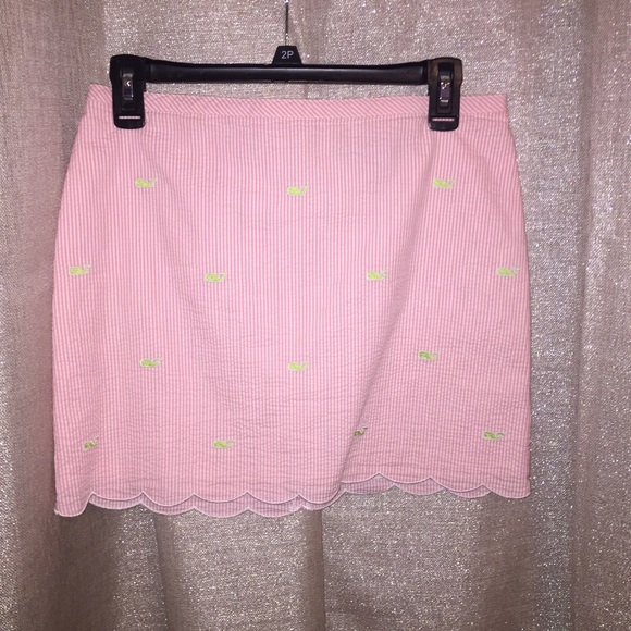 Vineyard vines pink stripped skirt